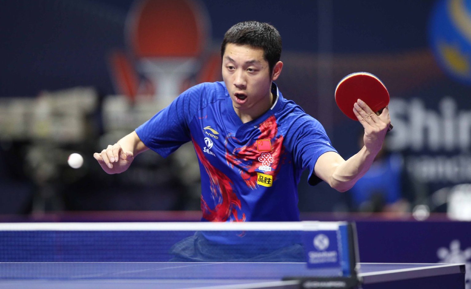 着全球球迷 着全球球迷