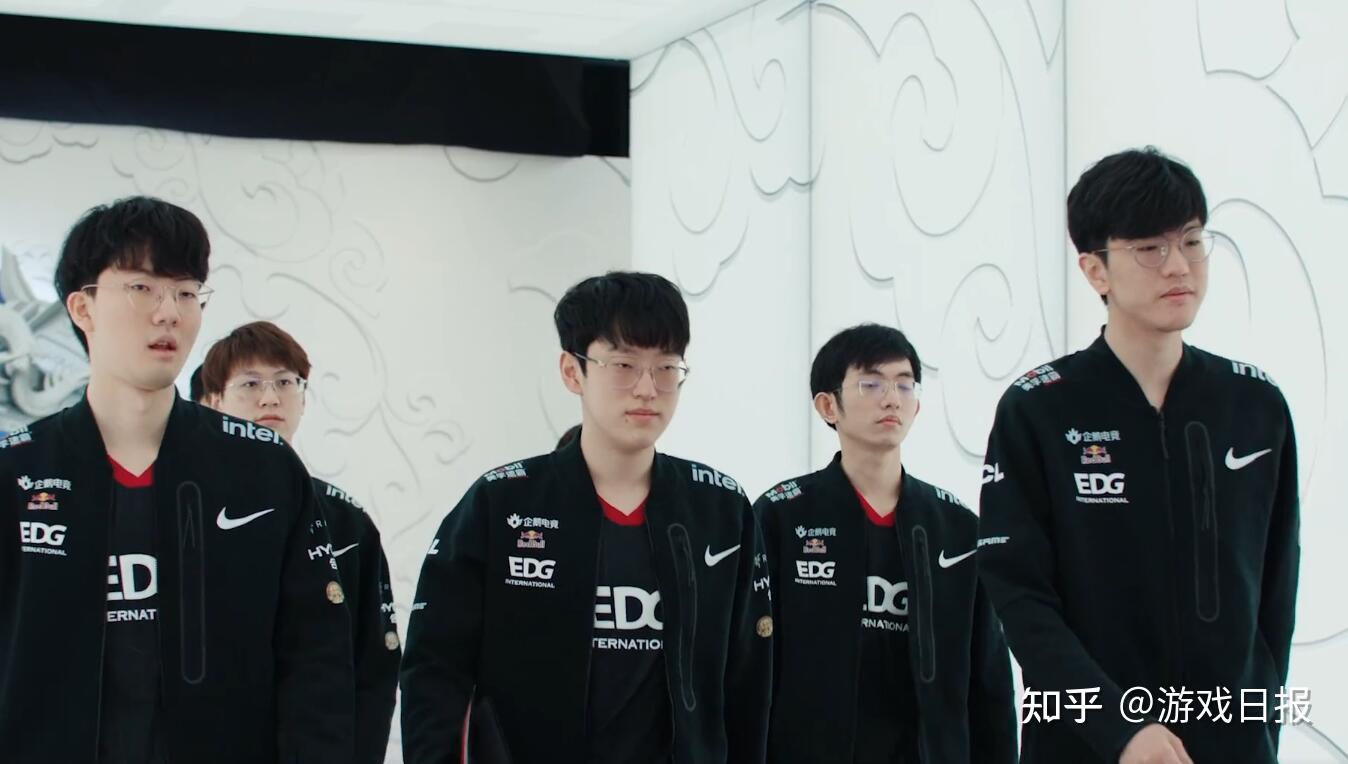 迅速引起了 迅速引起了